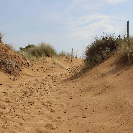 Maison De 3 Pieces Proche Et Foret - Fr-1-246a-290 *