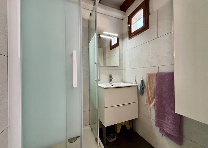 Maison De 3 Pieces Proche Et Foret - Fr-1-246a-290 *